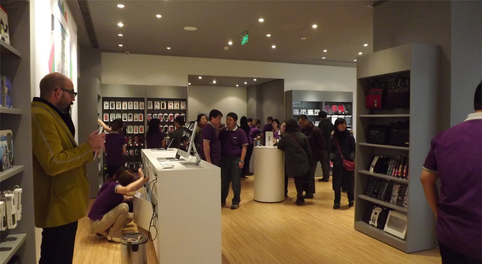 iSpace苹果APR银座店 - 5